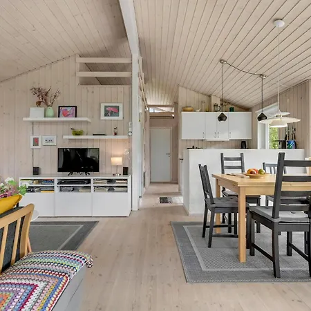 Holiday home Amazing In With Wifi Glesborg